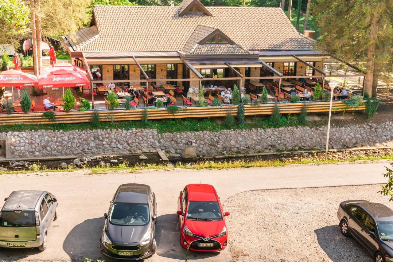 Ferienwohnung Anin Dvor Sekovici Exterior foto