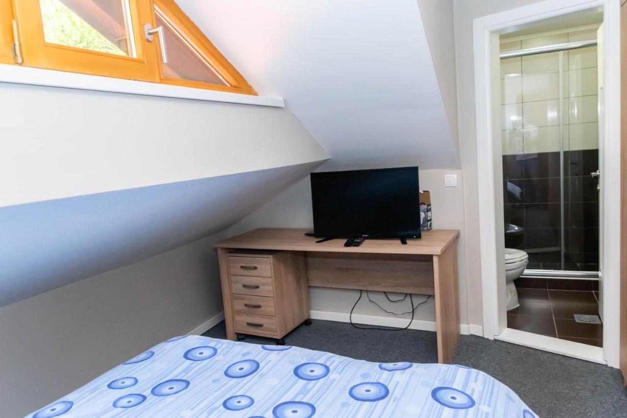 Ferienwohnung Anin Dvor Sekovici Exterior foto