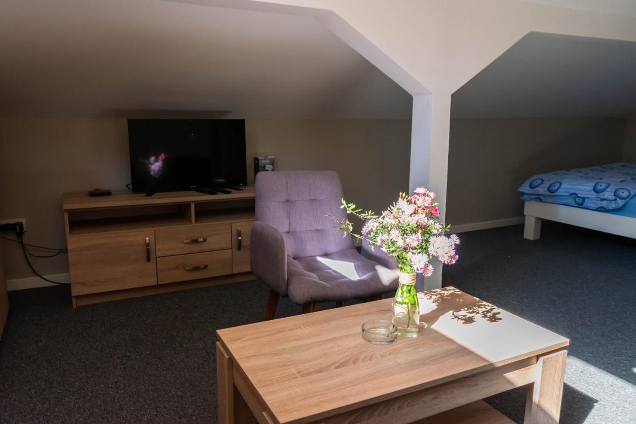 Ferienwohnung Anin Dvor Sekovici Exterior foto